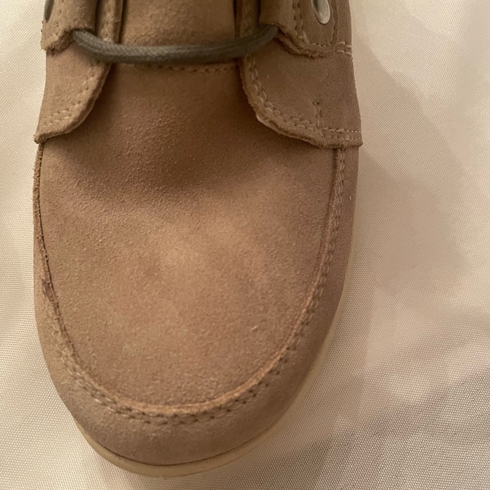 Sorel Women’s Beige Mid Calf Lace Up Winter Boots Size 10.  Barely worn! - Picture 8 of 9